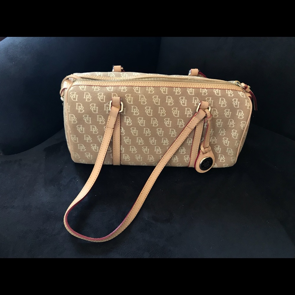 Dooney & Bourke Bag